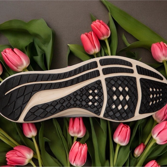 Patta x Nike Team Huarache 20Y24 • 2024 • Size 12 • Yellow or Pink - Picture 7 of 16